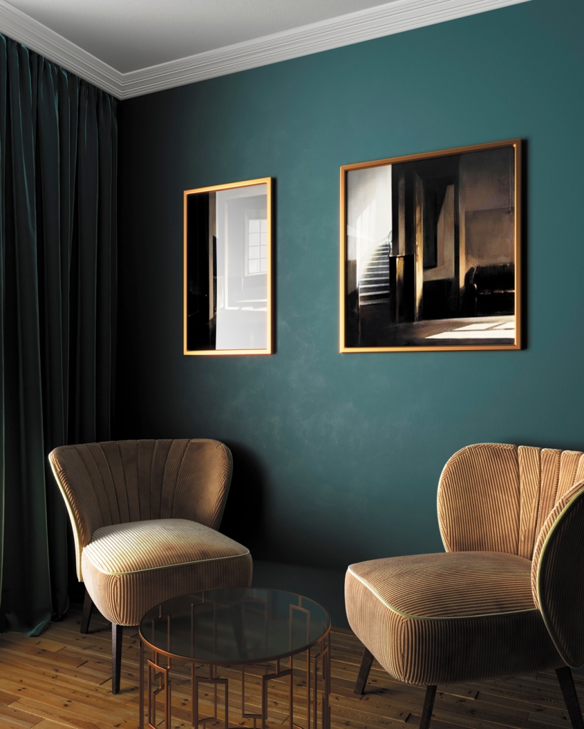 Interior elegante con un color turquesa oscuro, acompañado de cuadros y cornisas Gaudi Decor